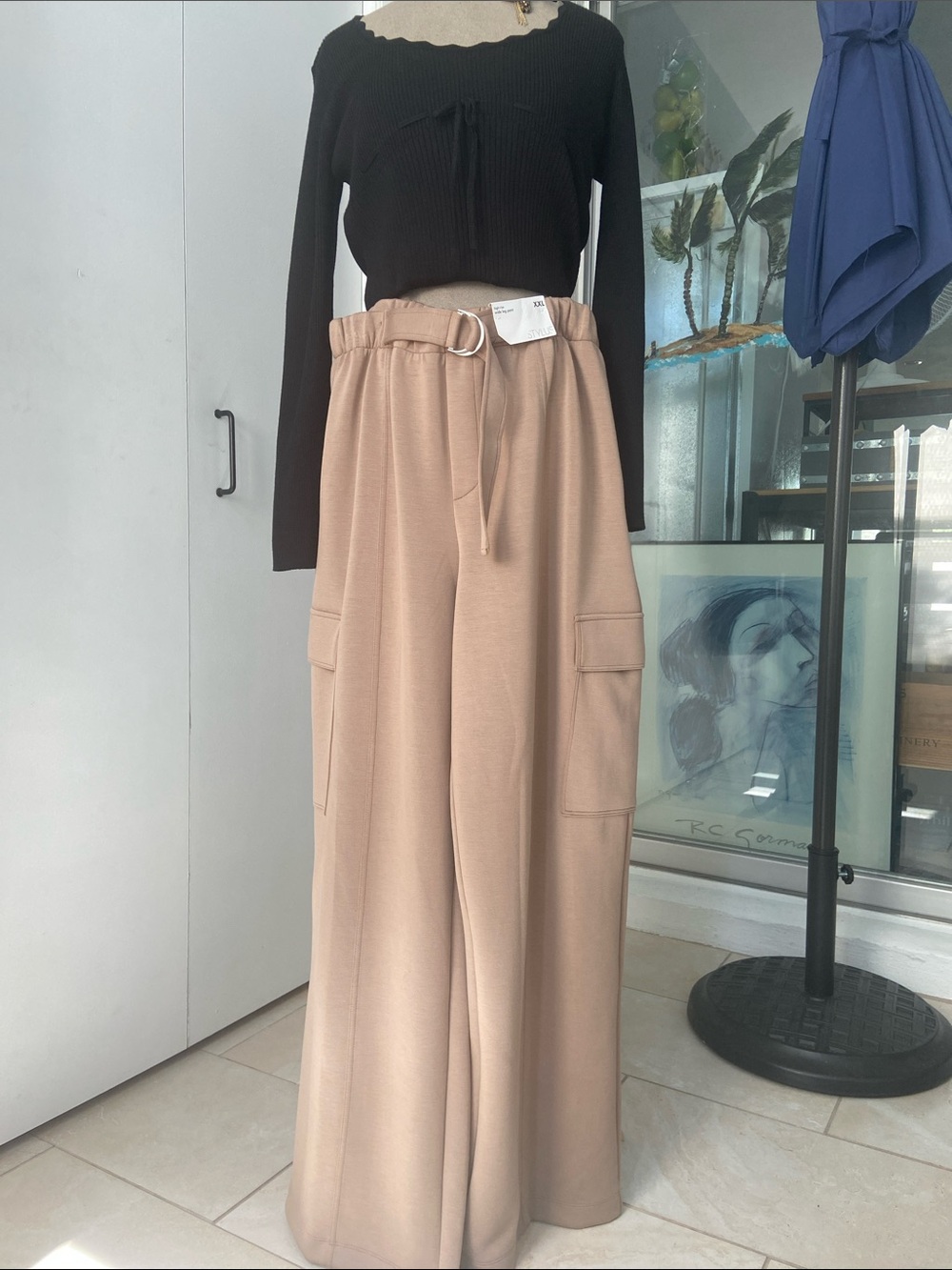 STYLUS Wide-Leg Cargo Sweatpants in Taupe XXL